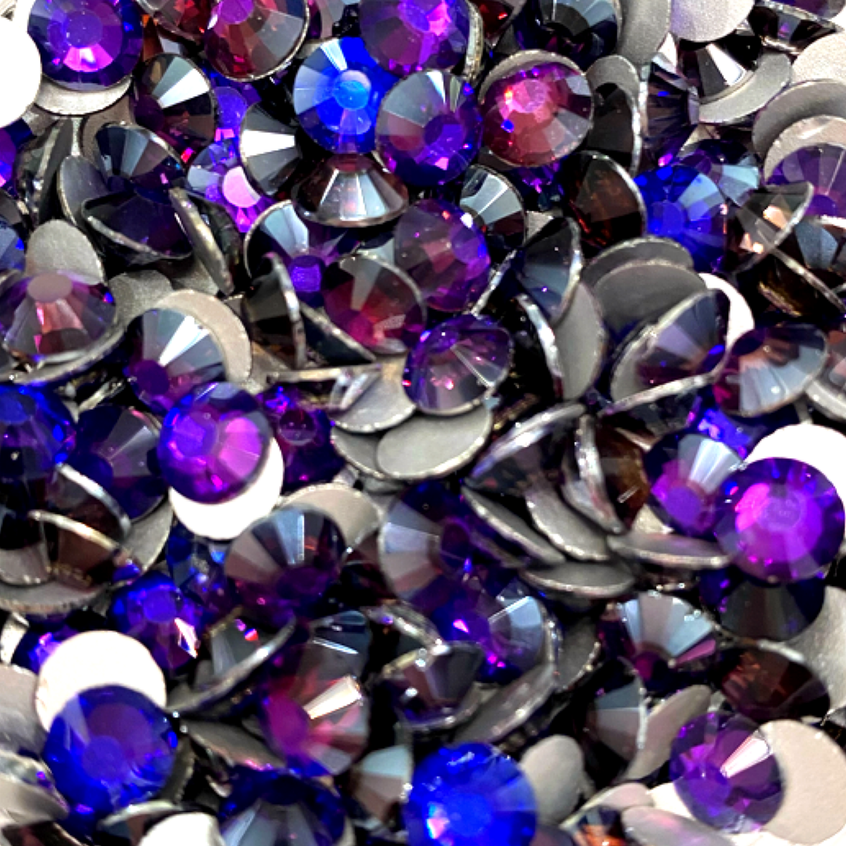 Purple Velvet – Glo Rhinestones